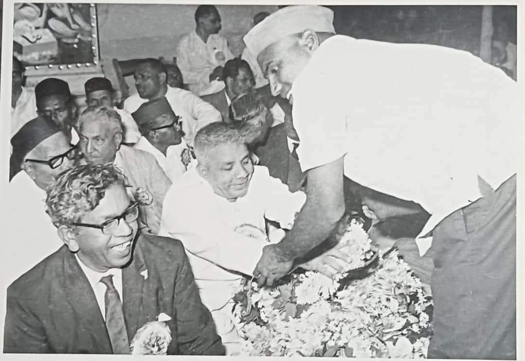 भाऊसाहेब नावाचा गलिव्हर…!