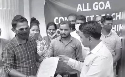 तरुणाईची थट्टा कधी बंद करणार?