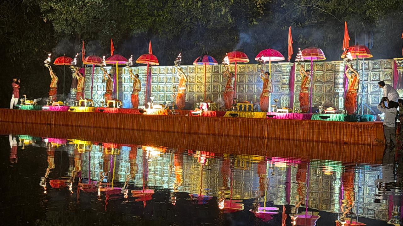 जांबावली श्री दामोदर संस्थानात कुशावती आरतीला भाविकांची भव्य उपस्थिती