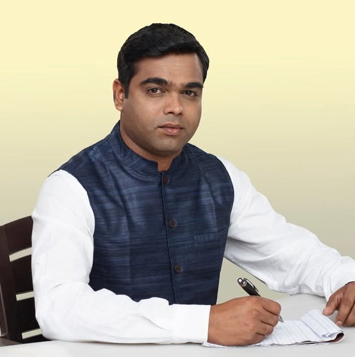 जीत आरोलकर यांच्या अडचणीत वाढ