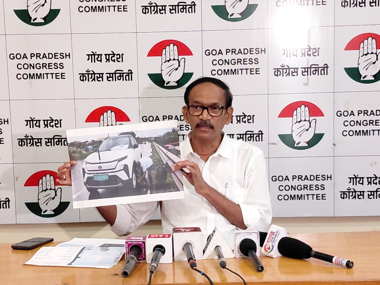 ₹3.50-Crore Luxury Car with Police Escort: Girish Chodankar Questions CM Sawant