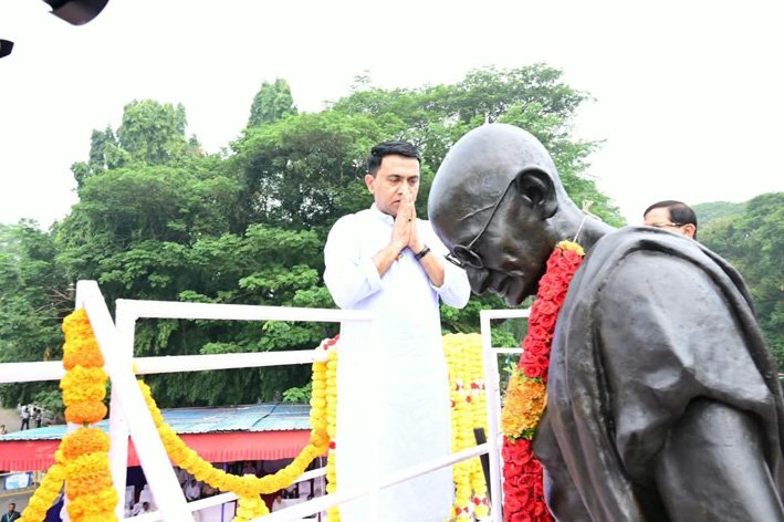 ‘नशामुक्त गोवा’चा नारा आणि महसुलाची नशा !
